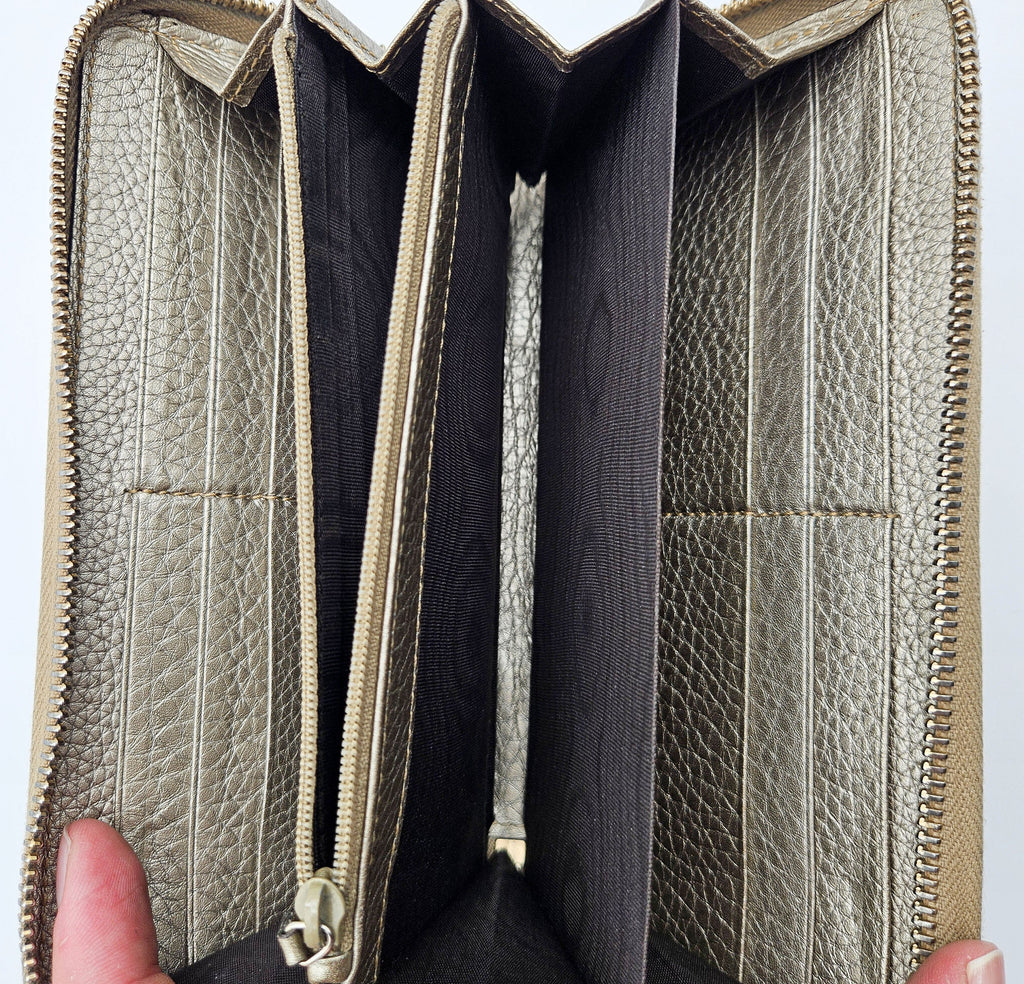 Gucci Gold Grained Leather Bamboo Zippy Wallet