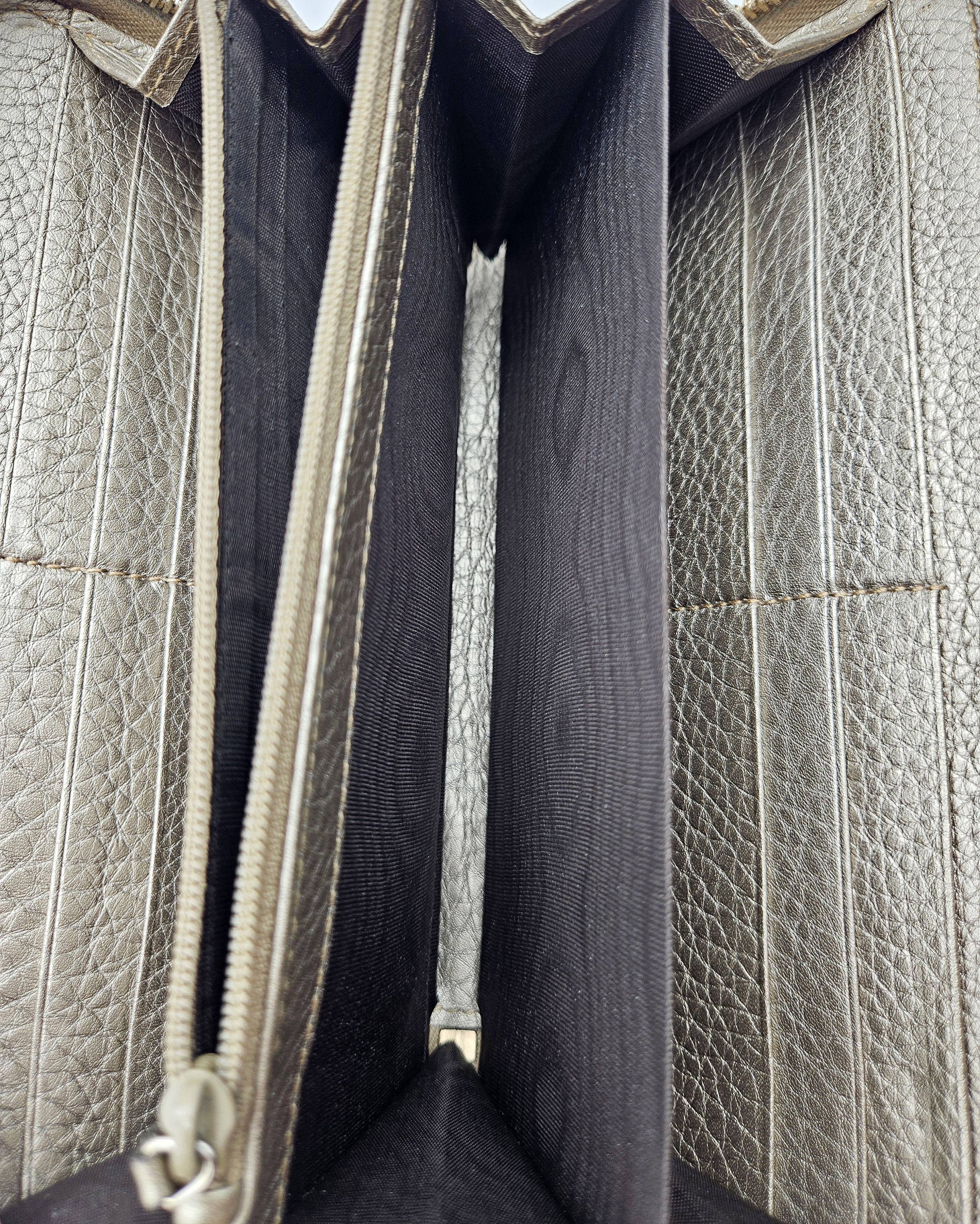Gucci Gold Grained Leather Bamboo Zippy Wallet