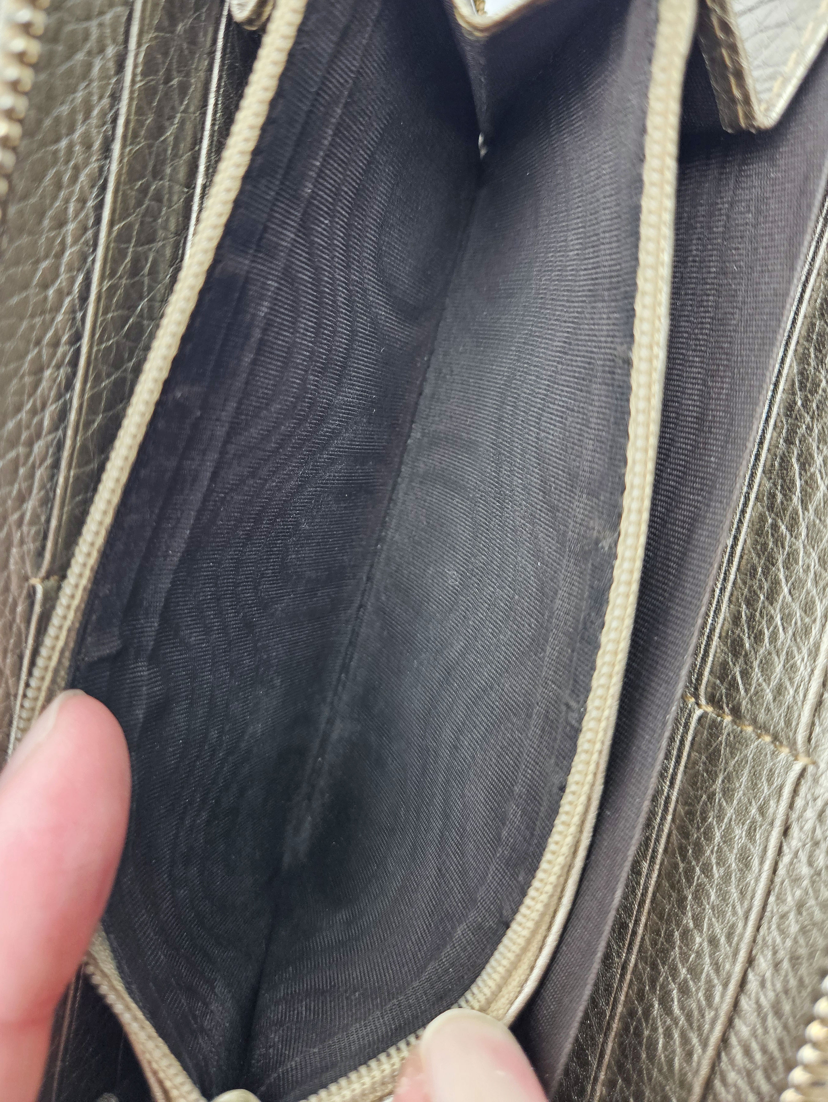 Gucci Gold Grained Leather Bamboo Zippy Wallet