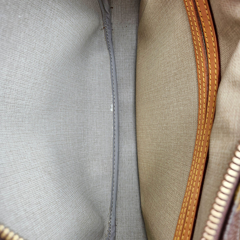 Monograma de reportero de Louis Vuitton