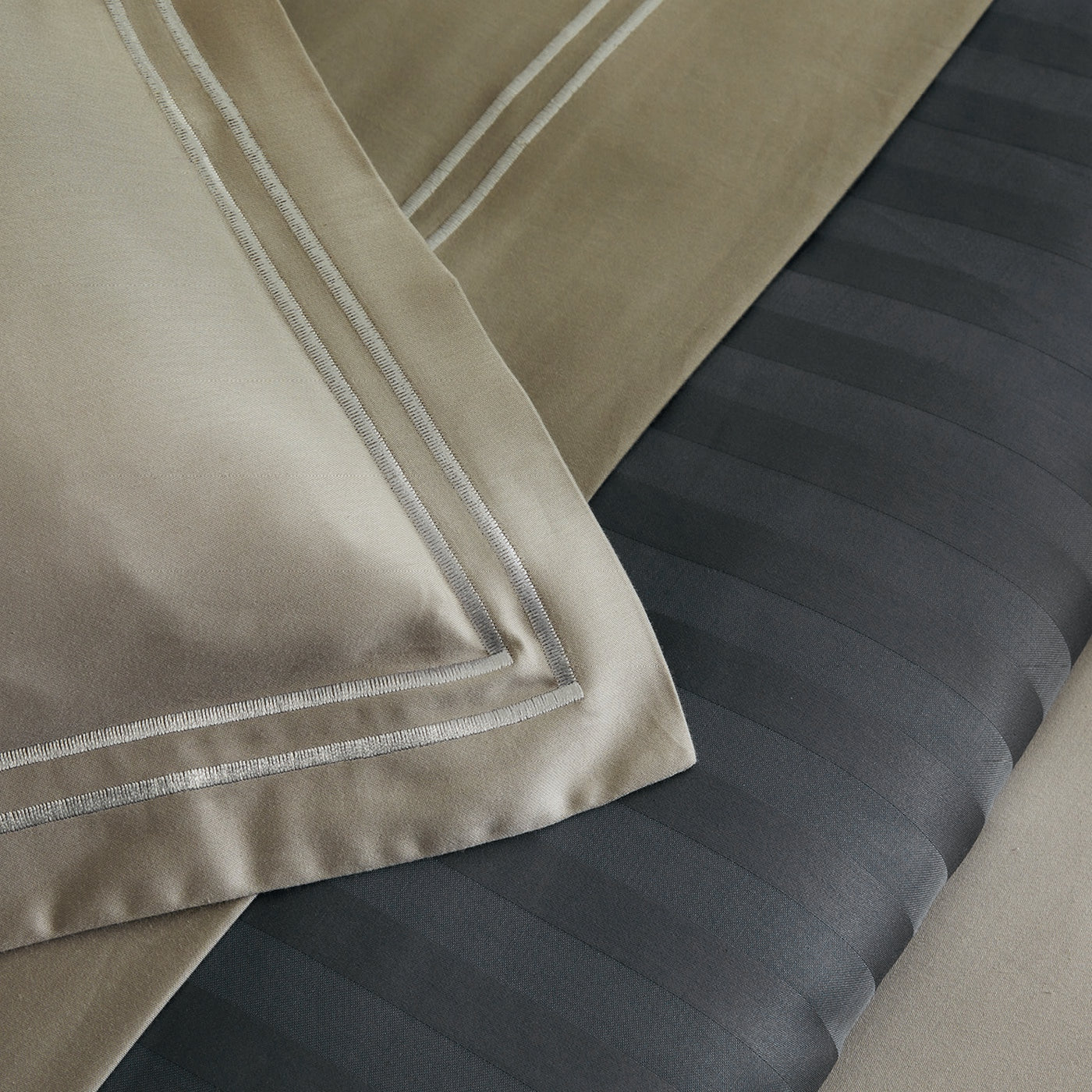 Biarritz - Drap Plat - Satin De Coton - Taupe / Taupe