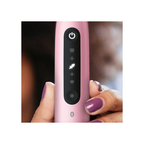 Oral-B Io5 Connectée - Blush Pink + Travel Case