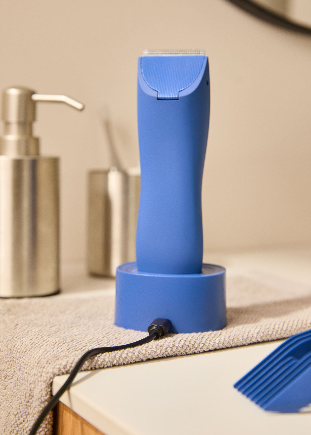 Barber Studio - Recortadora Inalámbrica Resistente Al Agua Para Rostro & Cuerpo - Azul Cobalto