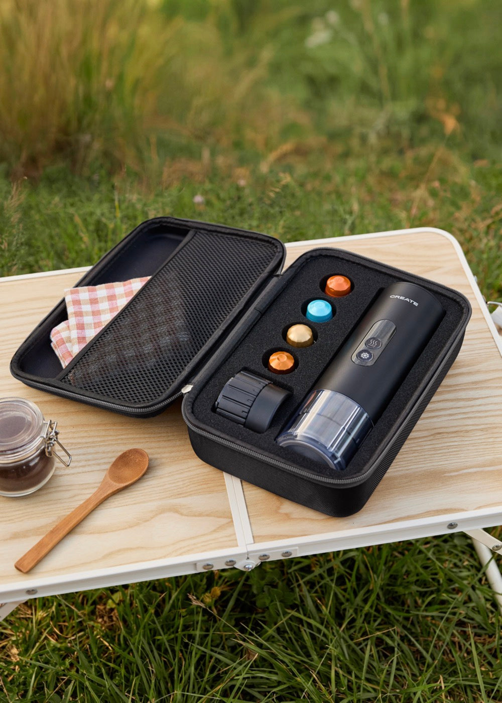 Thera Move - Cafetière Espresso Portable 15 Bars Pour Capsules Et Café Moulu - Avec Mallette De Transport - Noir