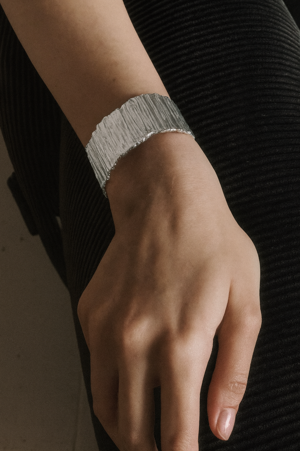 Brazalete Alenka con baño de paladio