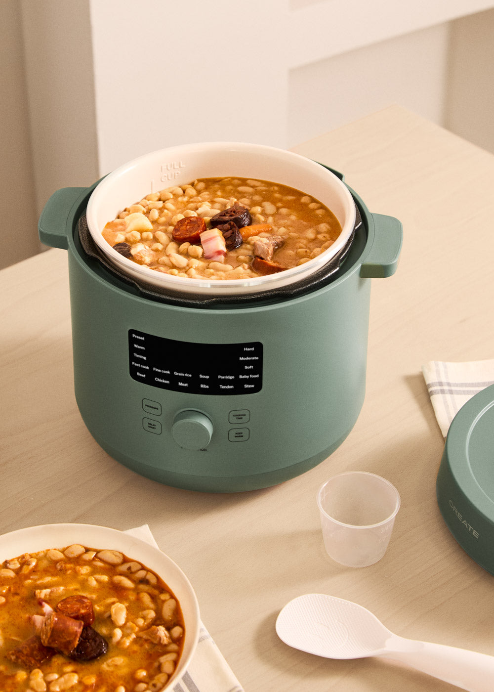 Pressure Cooker Studio - Olla a Presión Eléctrica Multifunción Programable - 6 L - Verde Salvia