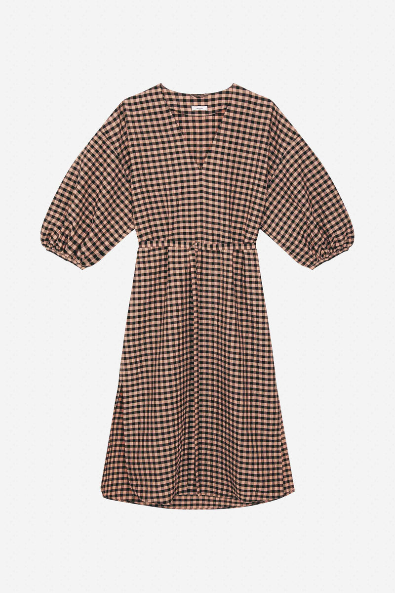 VESTIDO FINO POLVO DOMINO