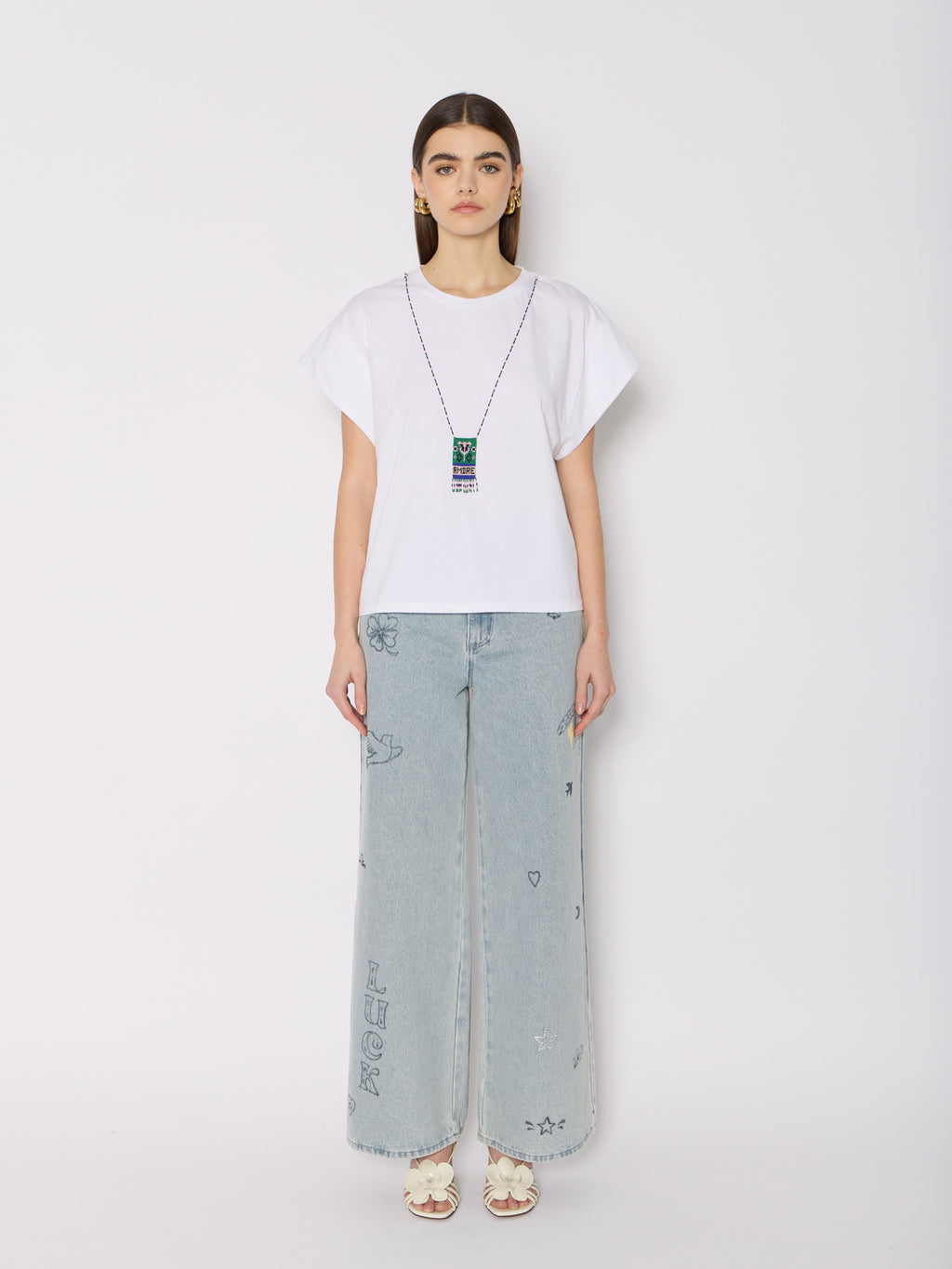 Tshirt Avec Collier Perles - White
