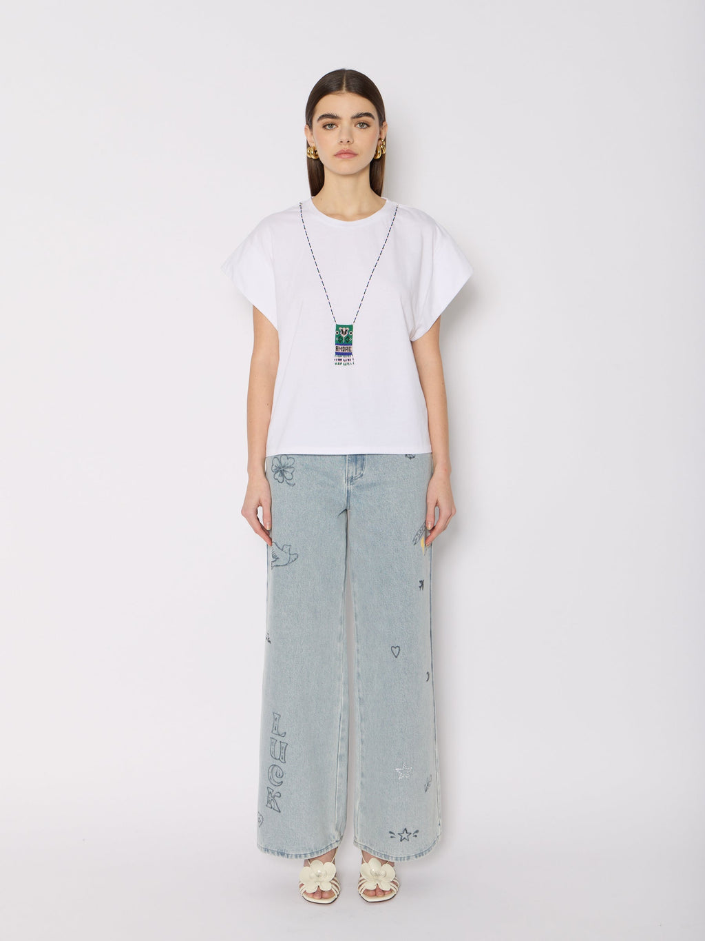 Berenice - Camiseta Con Collar de Perlas - White