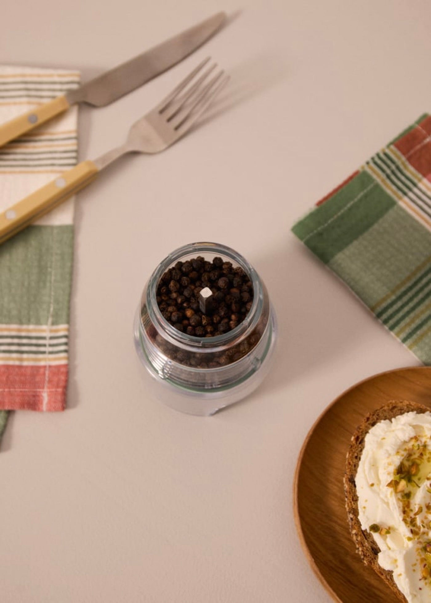 Spice Grinder Studio Pro - Molinillo Eléctrico Para Especias Con Contenedores Intercambiables - Sage