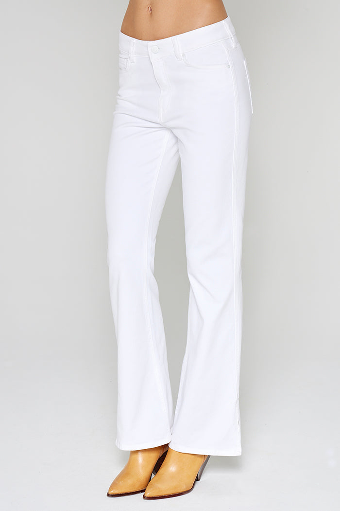100 Tonya Jeans Flare