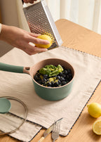Saucepan Studio - Cazo de Cerámica - Verde Salvia