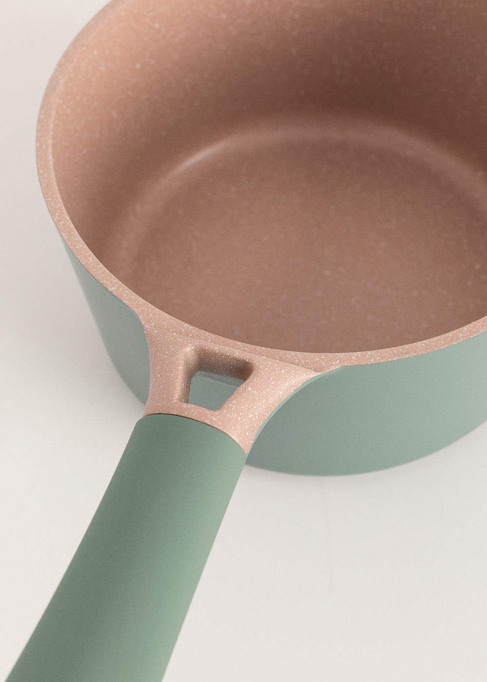 Saucepan Studio - Cazo de Cerámica - Verde Salvia