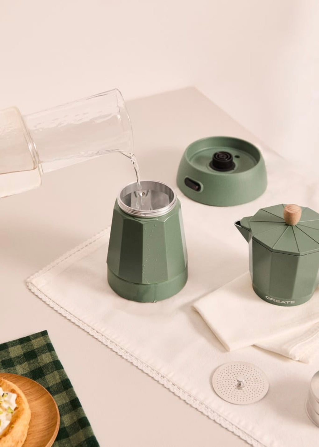 Thera Moka Electric - Electric Italian Coffee Maker with Keep-Warm Function - Sage