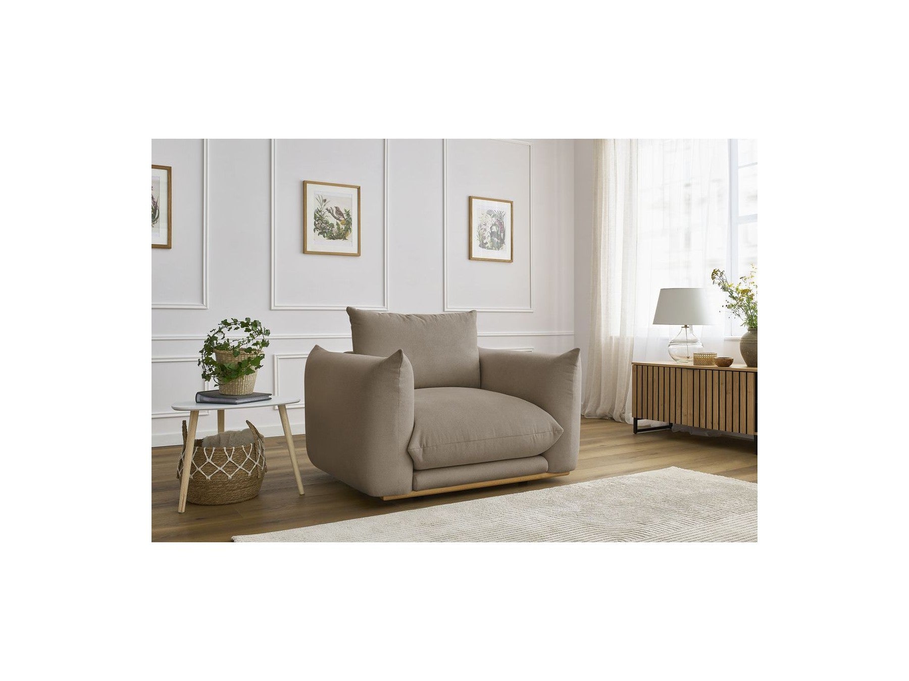 Ernest - Armchair - Smooth Fabric