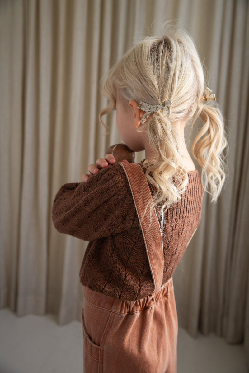 Mono Charlie en denim sequoia - Selección Soor Ploom disponible en amaetc.com, concept store ecológico para niños