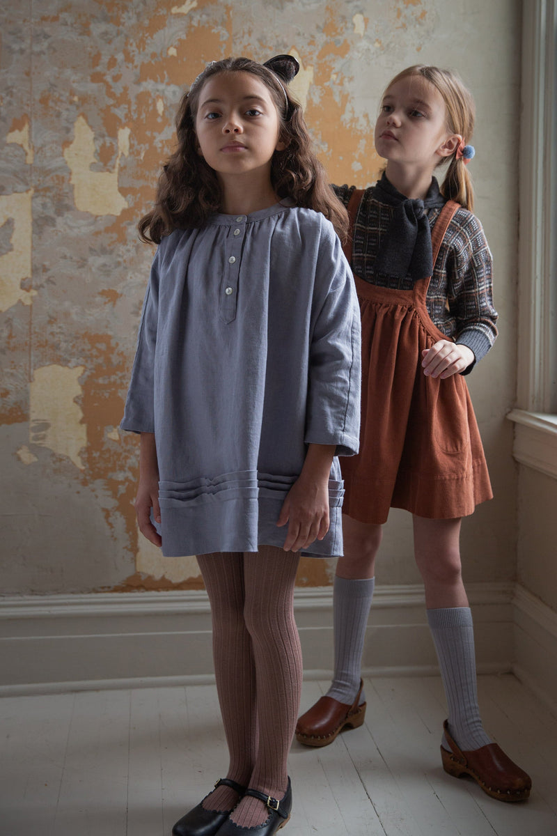 Vestido Goldie Powder - Selección Soor Ploom disponible en amaetc.com, concept store ecológico para niños