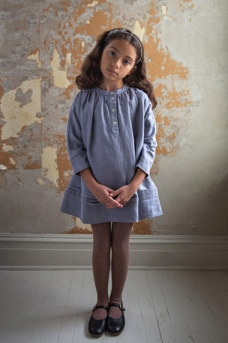 Vestido Goldie Powder - Selección Soor Ploom disponible en amaetc.com, concept store ecológico para niños