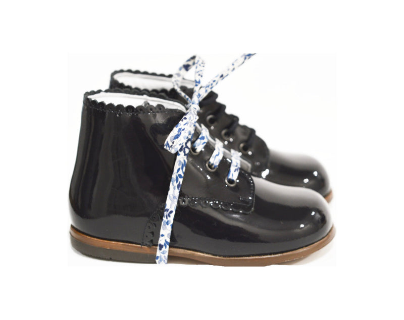 Botines suaves Clarence Frisettes - Charol azul marino - Niñas