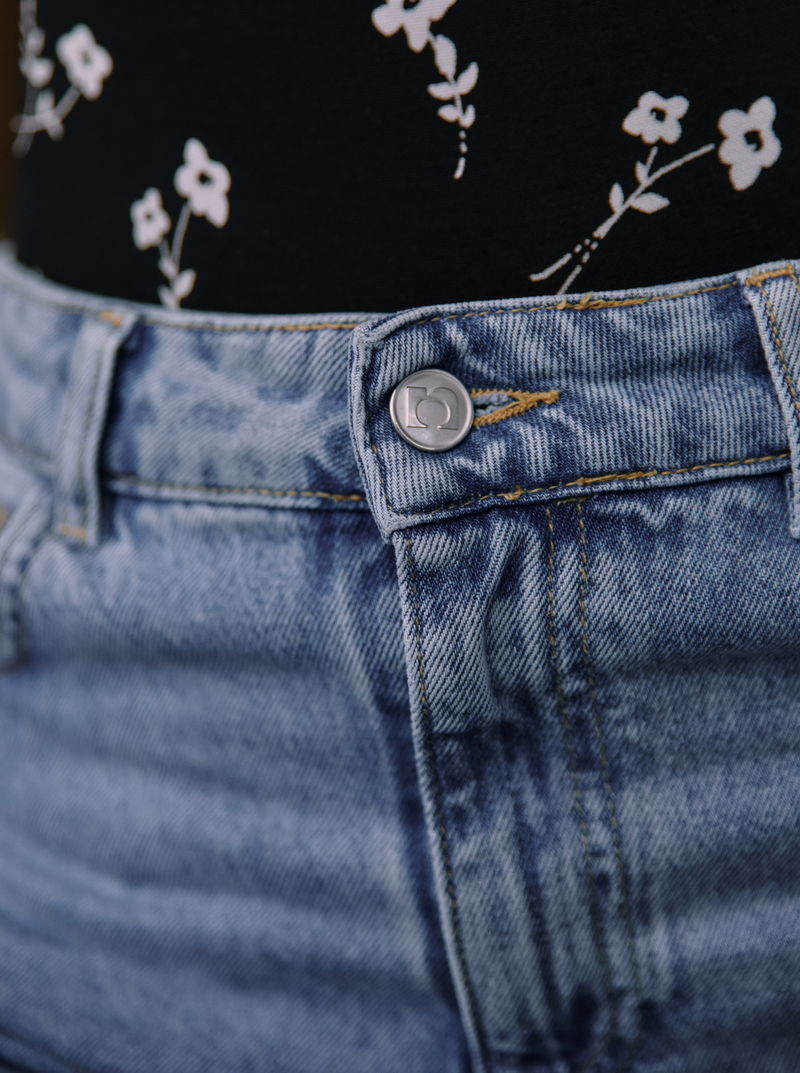 Jean Wide Leg Light Blue Washed