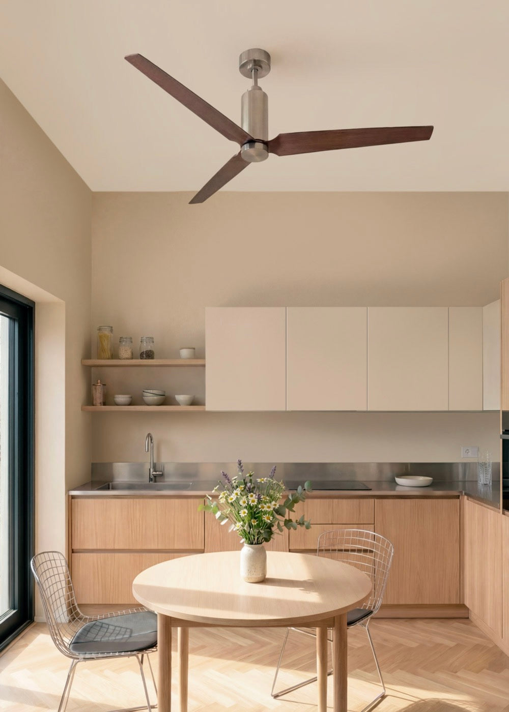 Wind Forma - Ventilateur De Plafond Silencieux 45W Avec Lumière D’Ambiance Optionnelle - Nickel/Effet Bois Foncé
