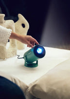 Projector Studio Compact - Proyector Smart Hd Con Wifi, Bluetooth Y Rotación 180º - Sage