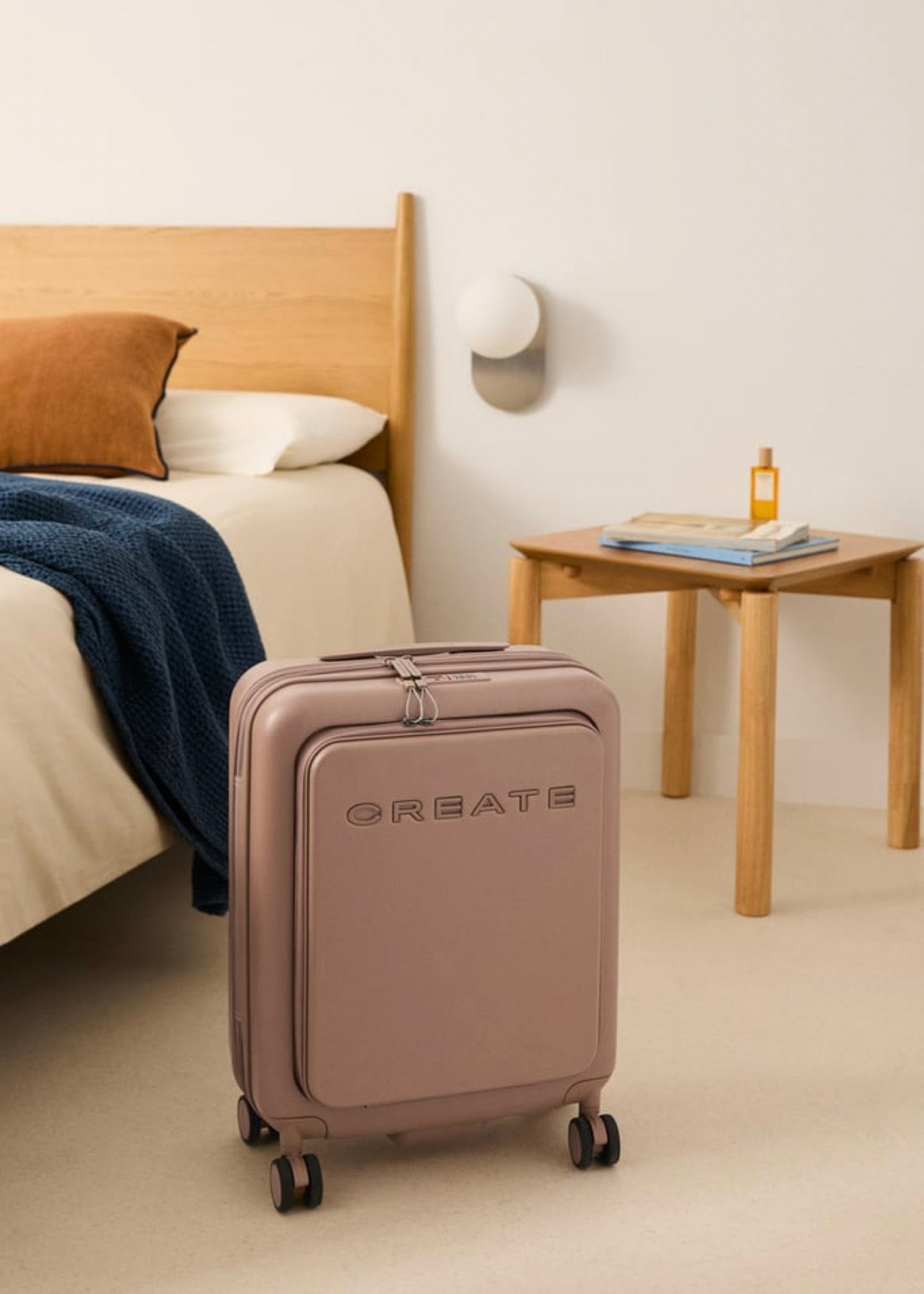 Luggage Studio Pocket - Maleta rígida extensible apta para compañías low cost - Moka