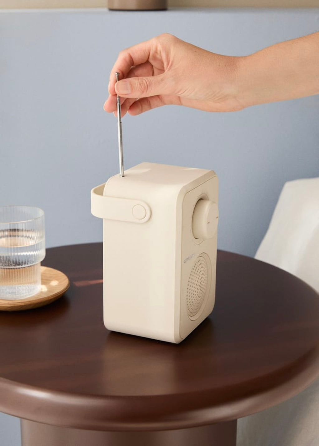 Radio Speaker Studio - Radio Portátil Am/Fm 5W Con Altavoz Integrado - Blanco Roto