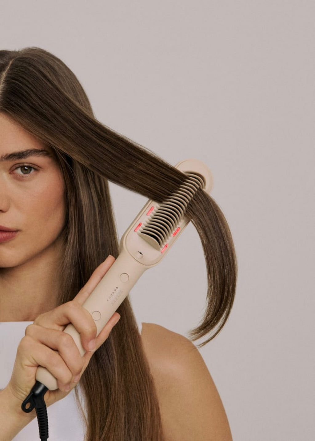 Ion Led Styler - Cepillo Alisador Iónico Con Tratamiento Led - Arena