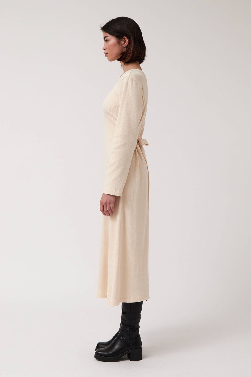 Neu Dress