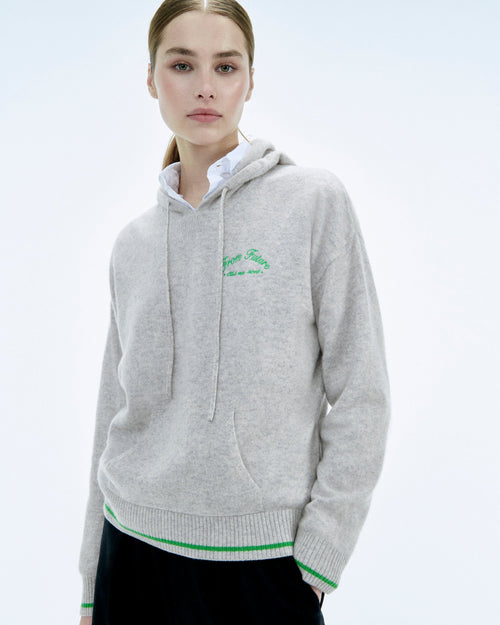 #label: Nessie is 1.80m tall and wears a size S