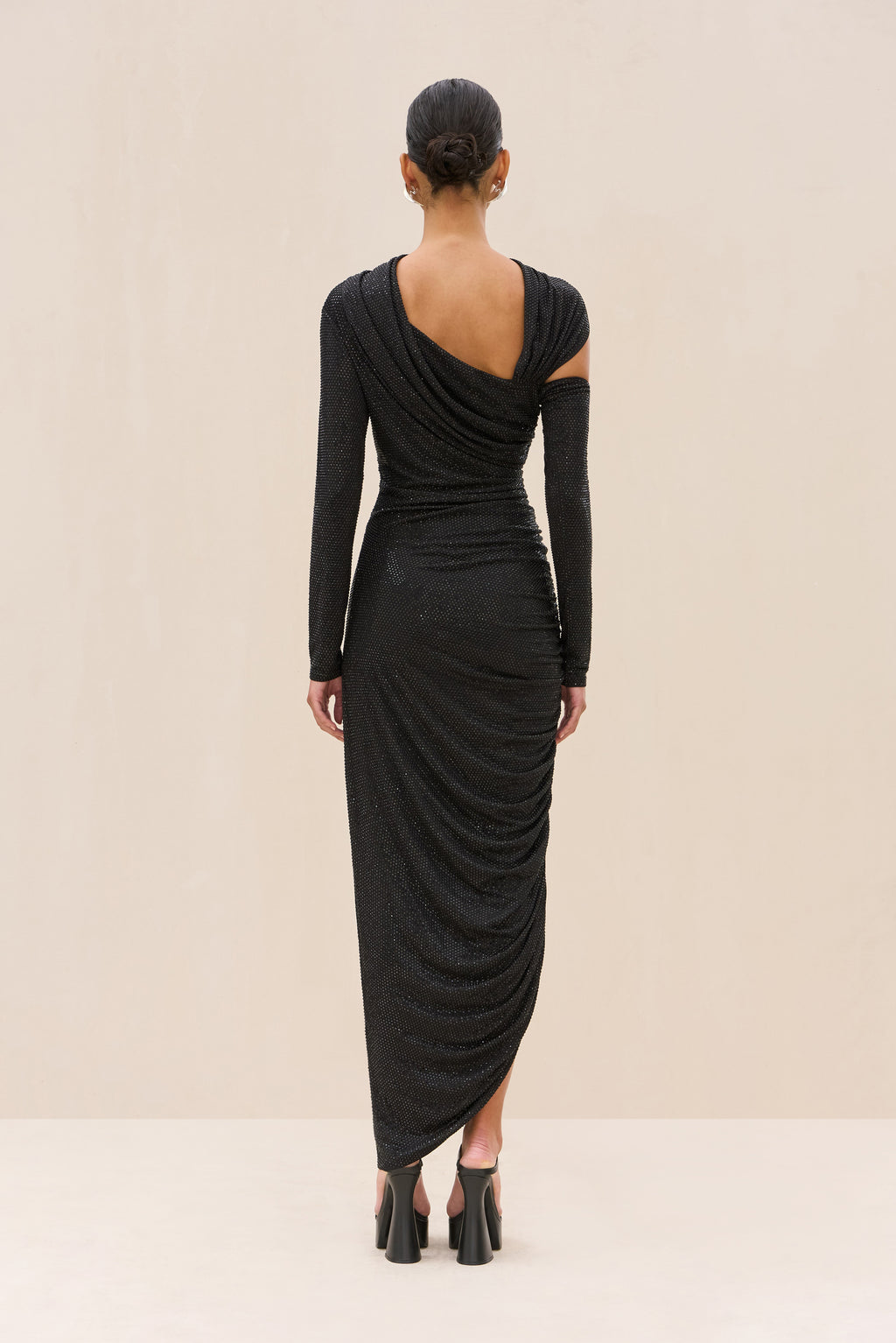 Robe Kumasi - Black