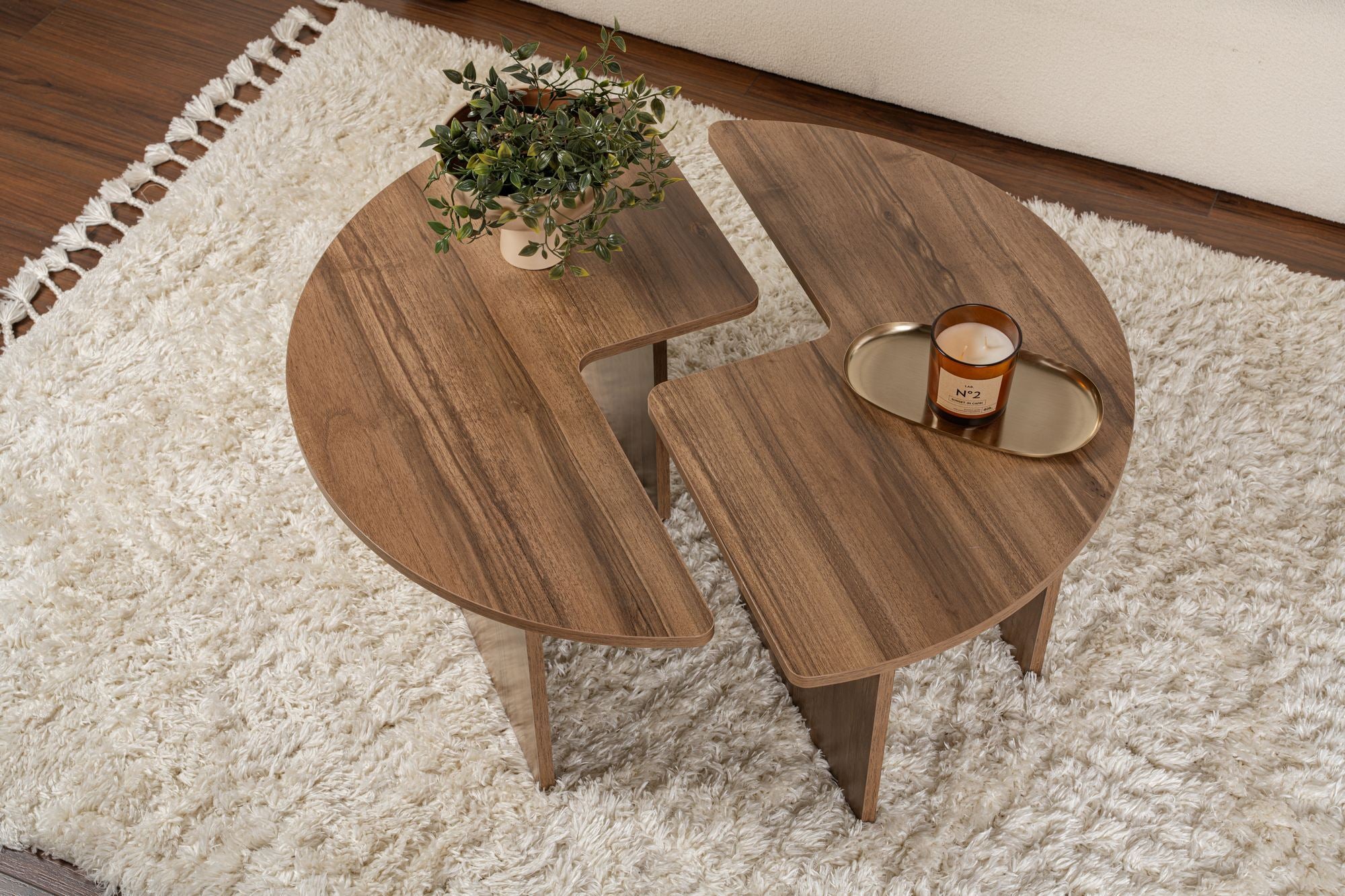 Moira - Coffee Table - Venezia Walnut