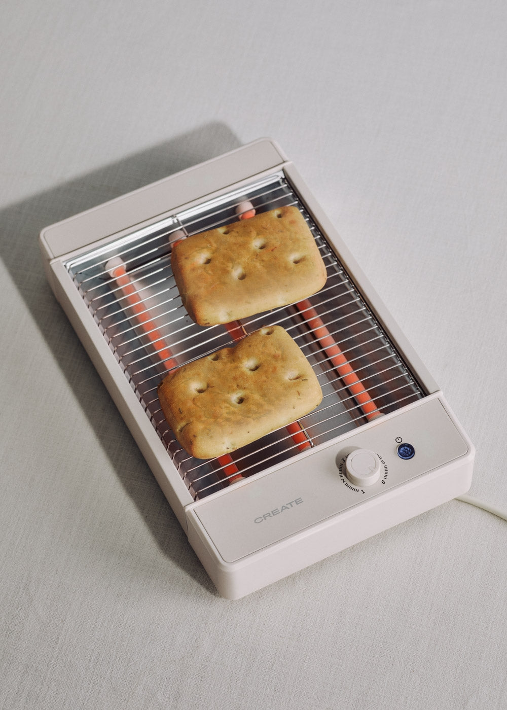 Toast Studio Flat - Grille-Pain Horizontal En Acier Inoxydable Avec 3 Résistances - Blanc Cassé
