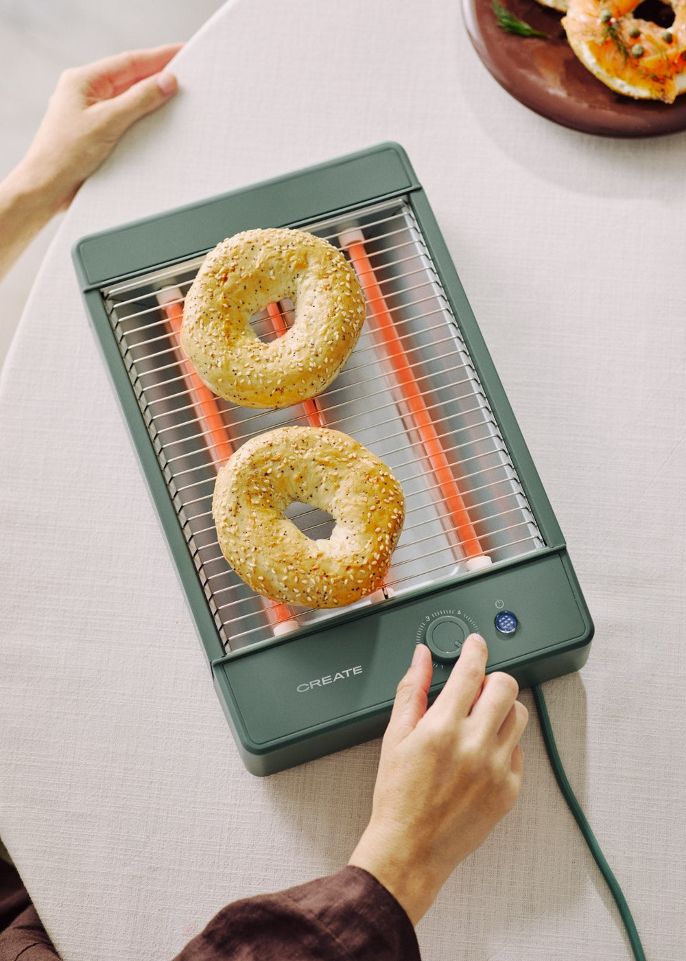 Toast Studio Flat - Grille-Pain Horizontal En Acier Inoxydable Avec 3 Résistances - Sauge