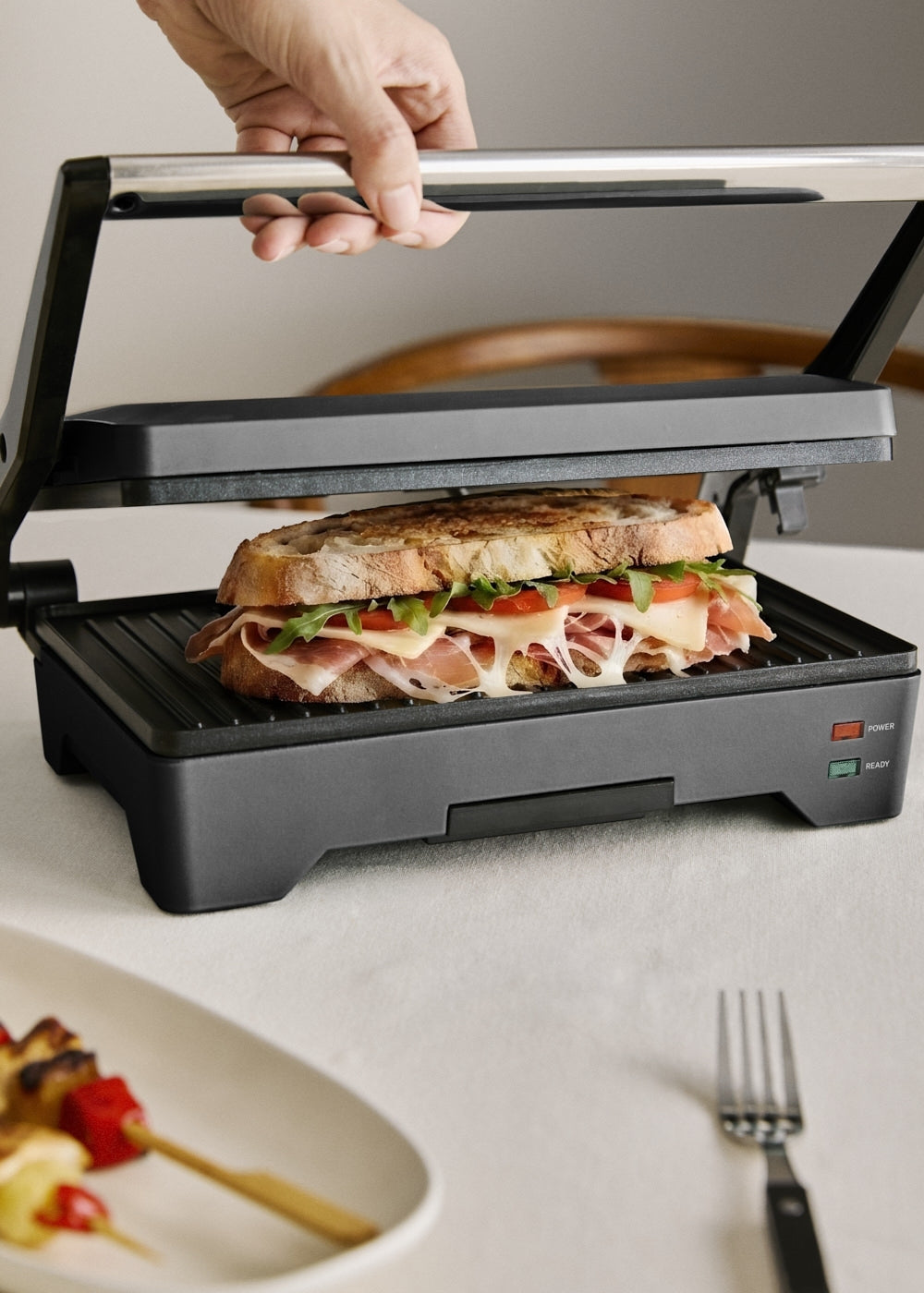 Stone Grill Easy - Grill Et Presse-Panini Multifonction 1600W Ouverture À 180° - Noir