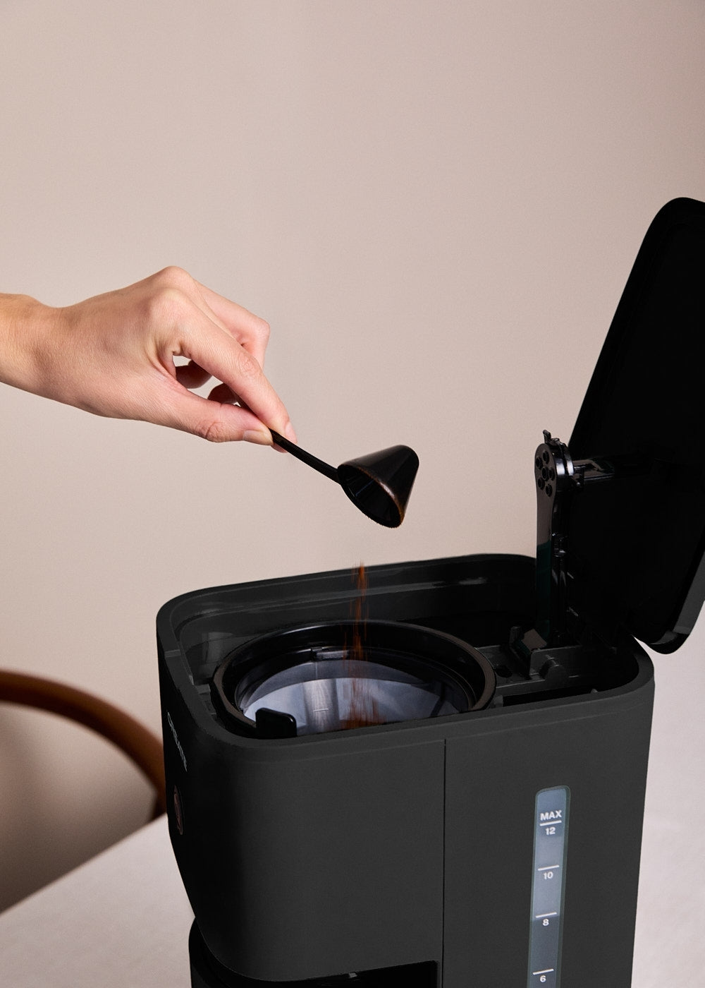 Thera Drip - Cafetière Filtre Avec Fonction Maintien Au Chaud - 1,5L - Noir