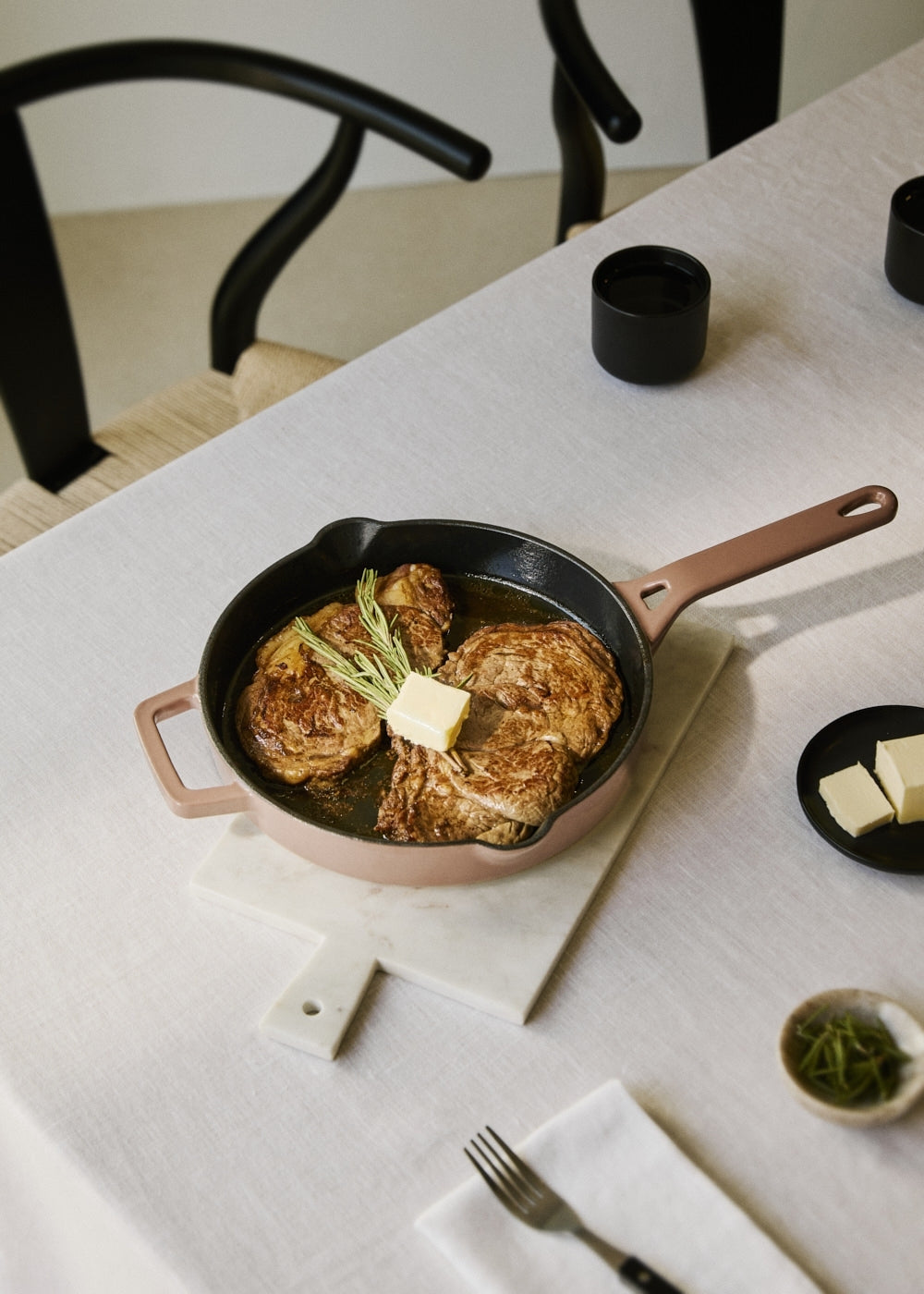 Iron Pan - Poêle En Fonte Émaillée - 1,65L - Moka