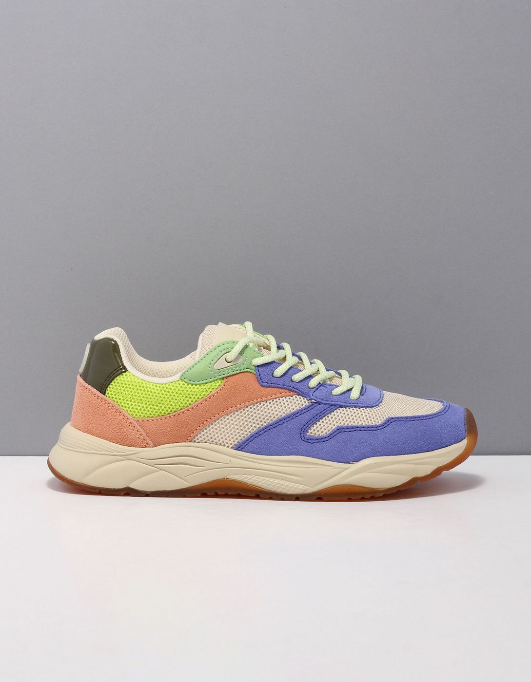 Celest 2.0 Sneaker - Violeta - Mujer