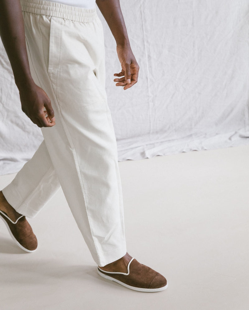 Mule cuir homme mocha Angarde porté