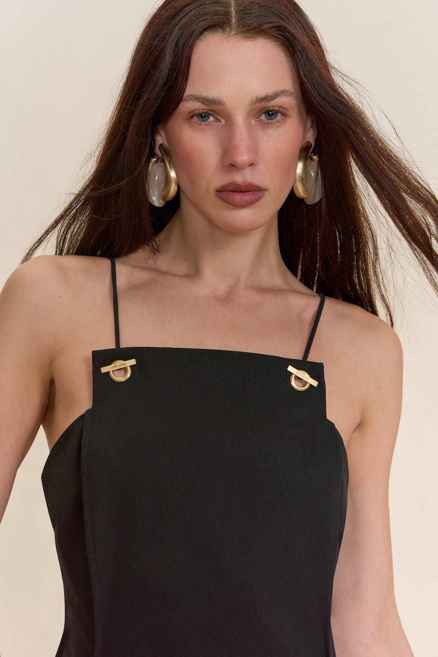 Robe Maka - Black