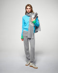 #label: Selaa mesure 1,73m et porte une taille S