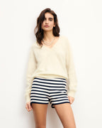 #label: Magdalena mide 1,77 m y lleva una talla S