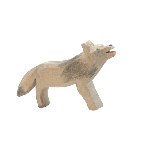 Figura lobo de madera, fabricación ética y artesanal. Selección de Ostheimer en amaetc.com, tienda conceptual ecológica para niños