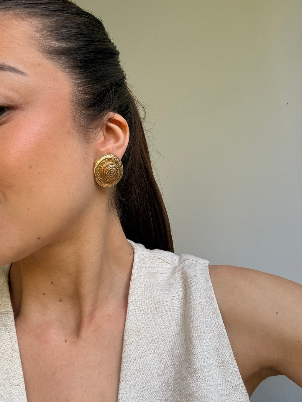 Pendientes Nina Ricci Vintage - Sombreros Dorados