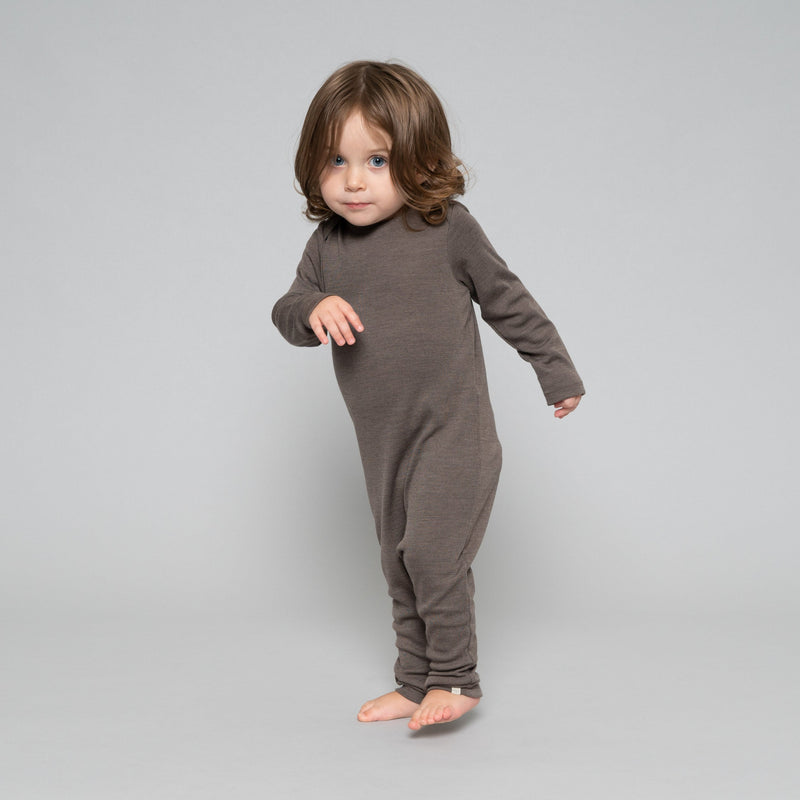 Troytt wool and silk dark chocolate pajamas - Minimalisma selection available on amaetc.com, eco-friendly concept store for children