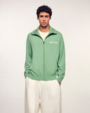 #label: Maxime mesure 1,87m et porte une taille M