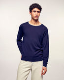 #label: Maxime mesure 1,87m et porte une taille M