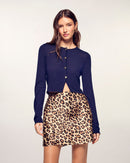 #label: Maria mesure 1,79m et porte une taille S