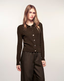 #label: Selaa mesure 1,73m et porte une taille S